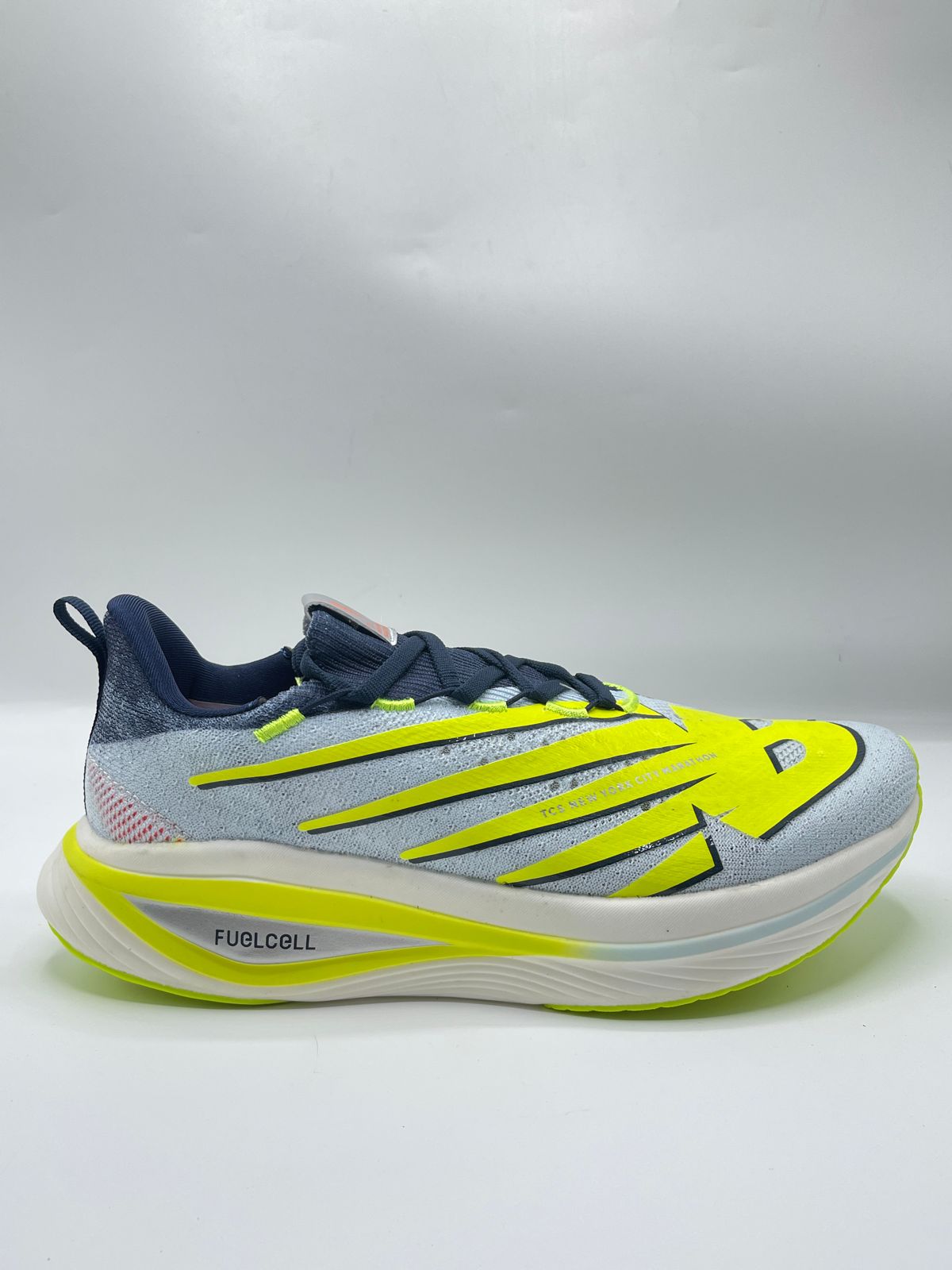 NEW BALANCE V3 brand leftover