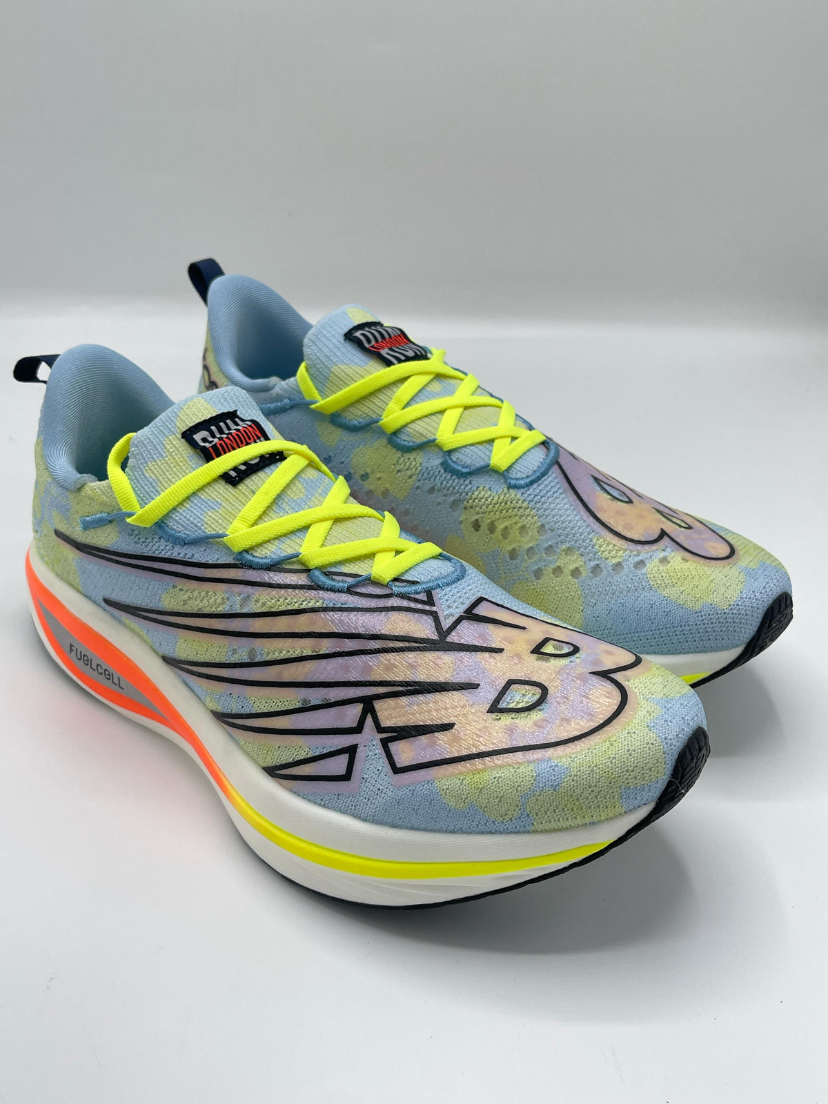 NEW BALANCE v3 brand leftover