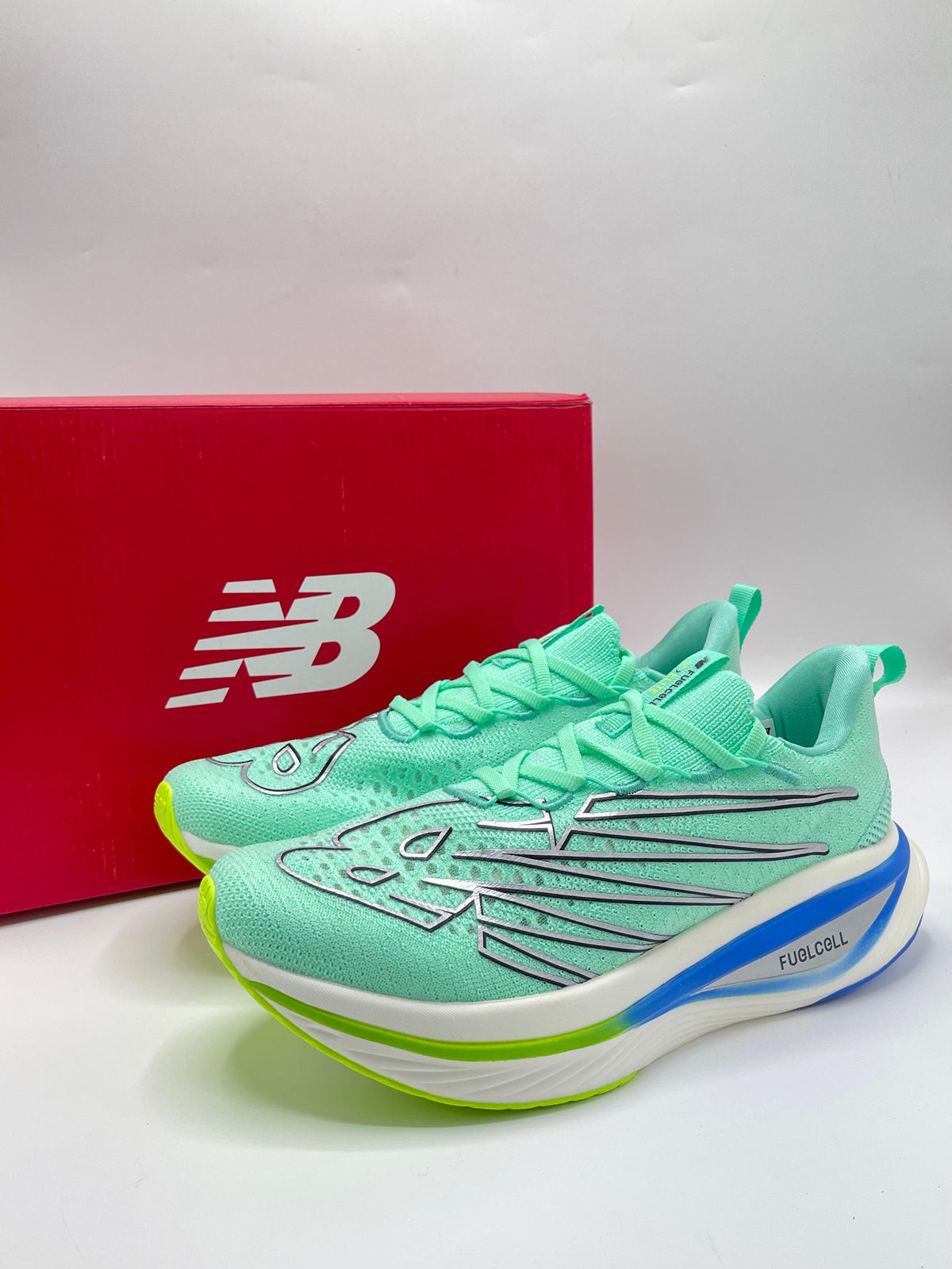 NEW BALANCE V3 brand leftover