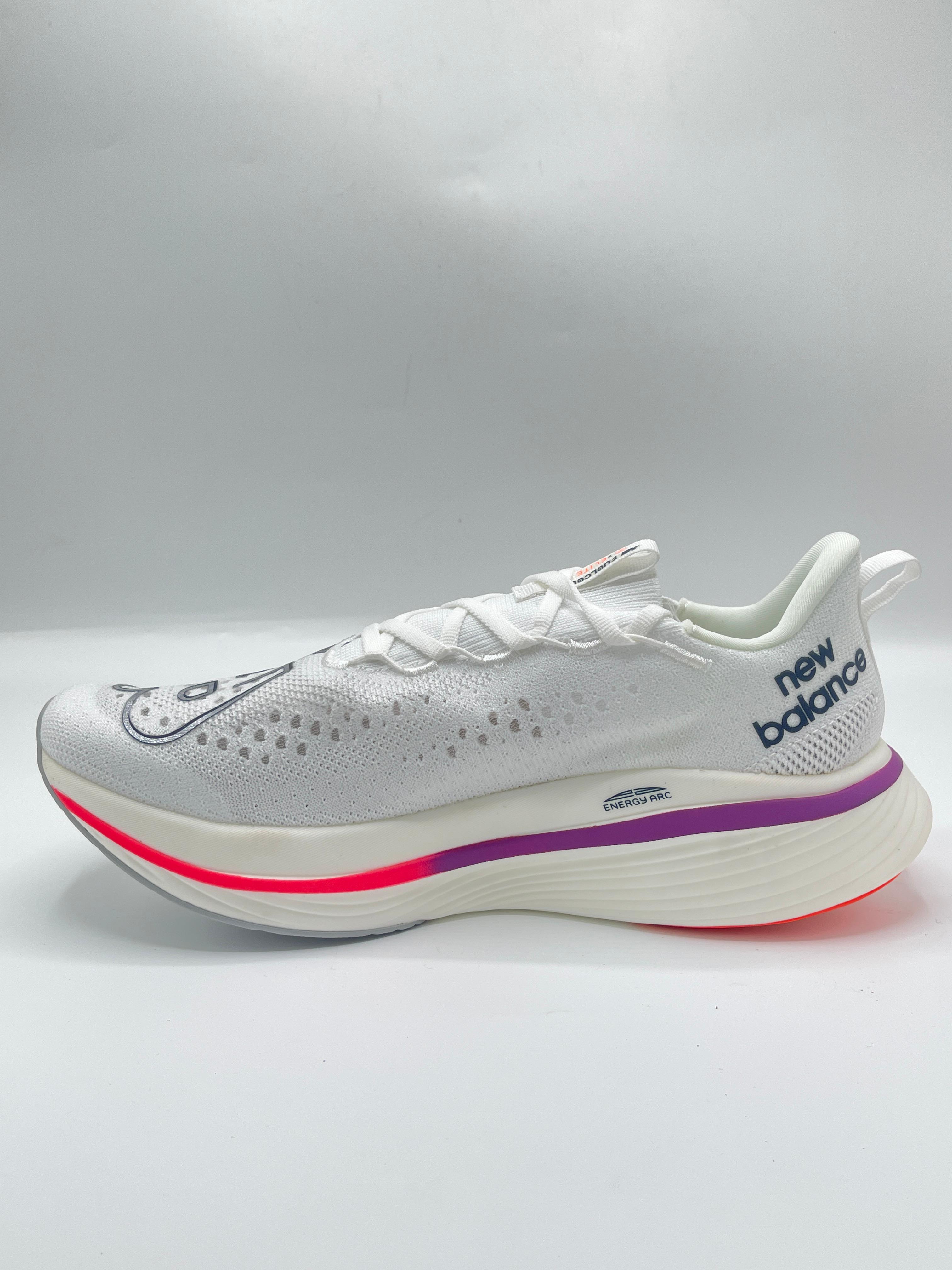 NEW BALANCE V3 brand leftover