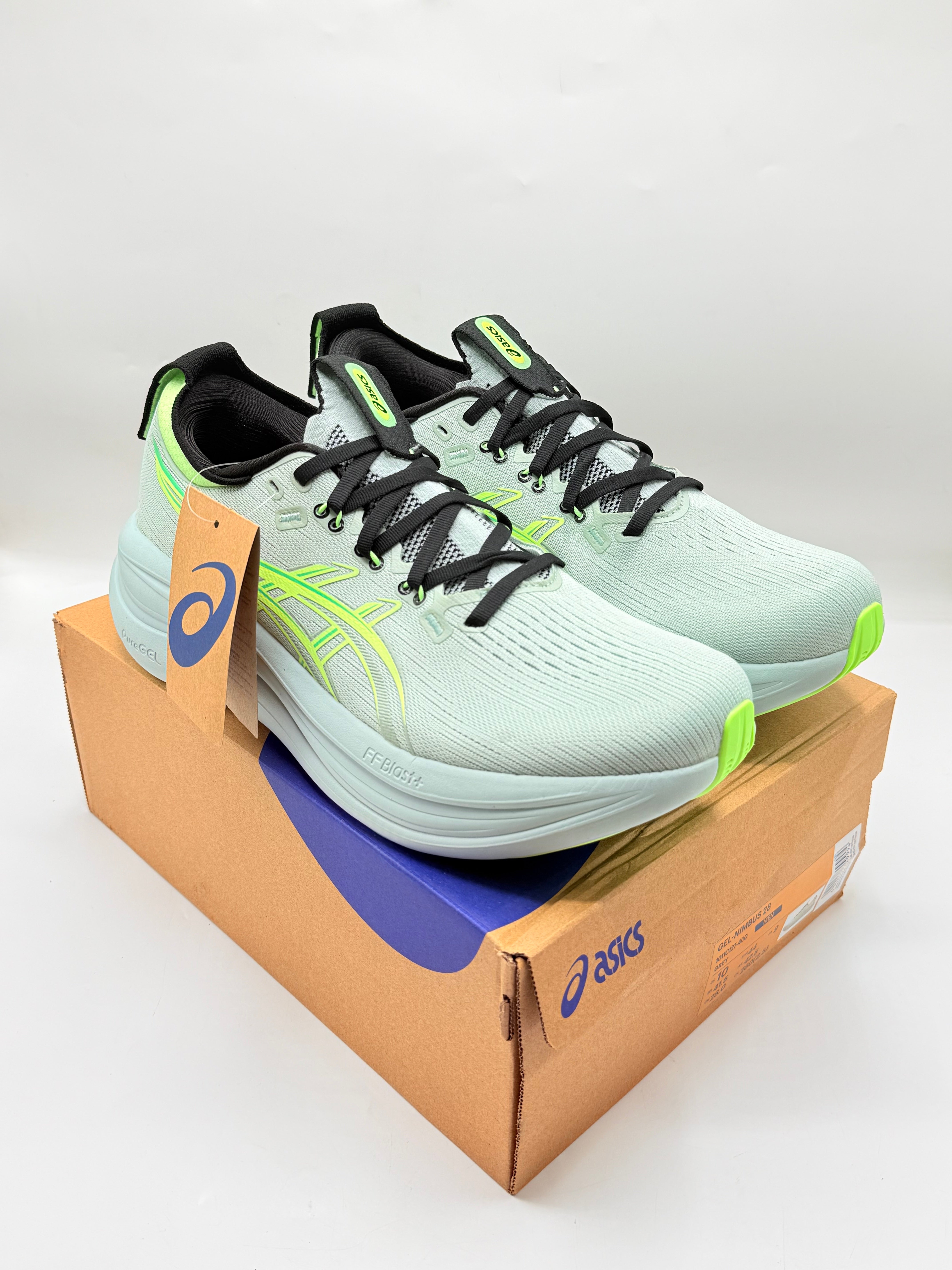 ASICS nimbus 28