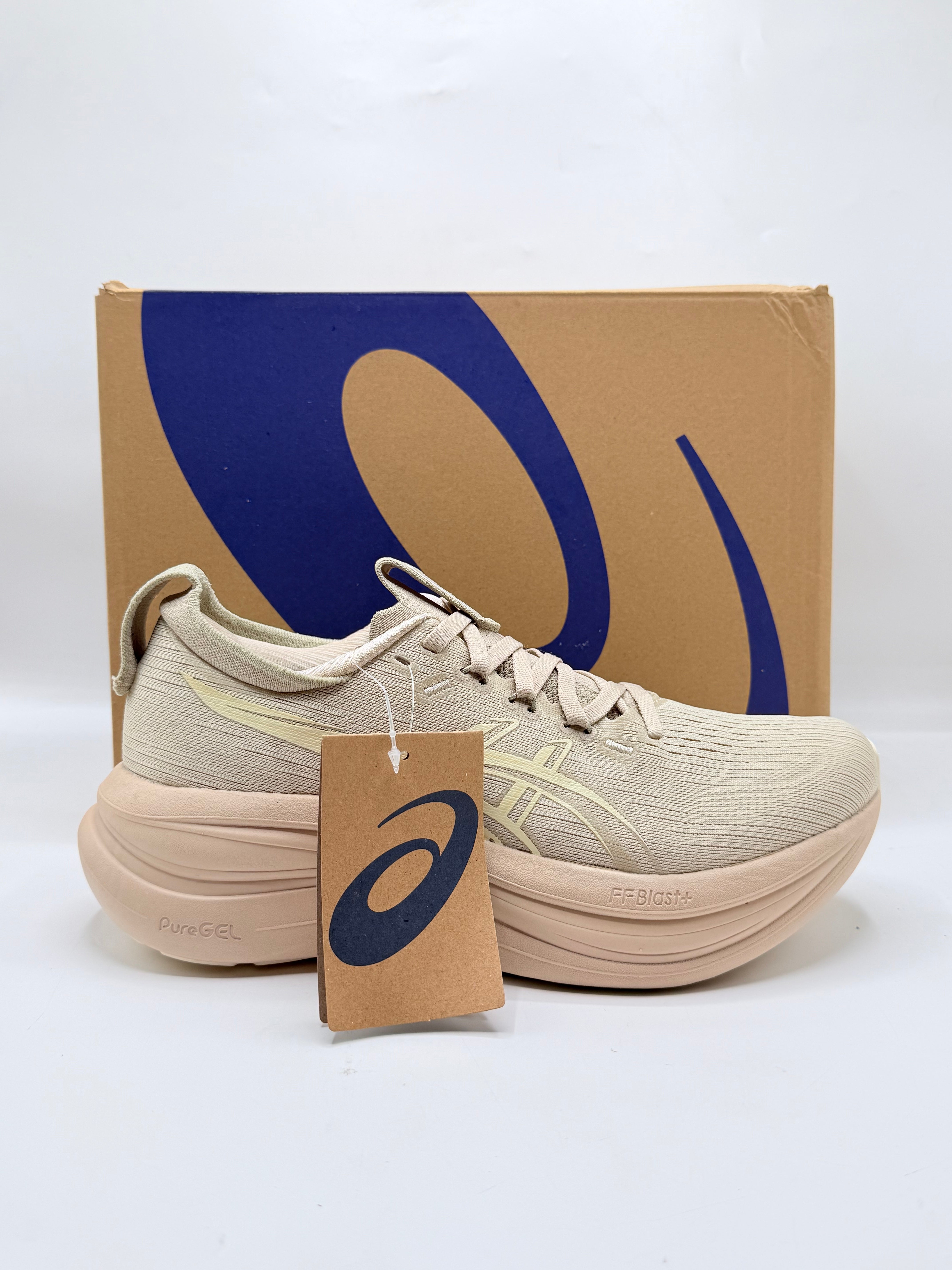 ASICS nimbus 28