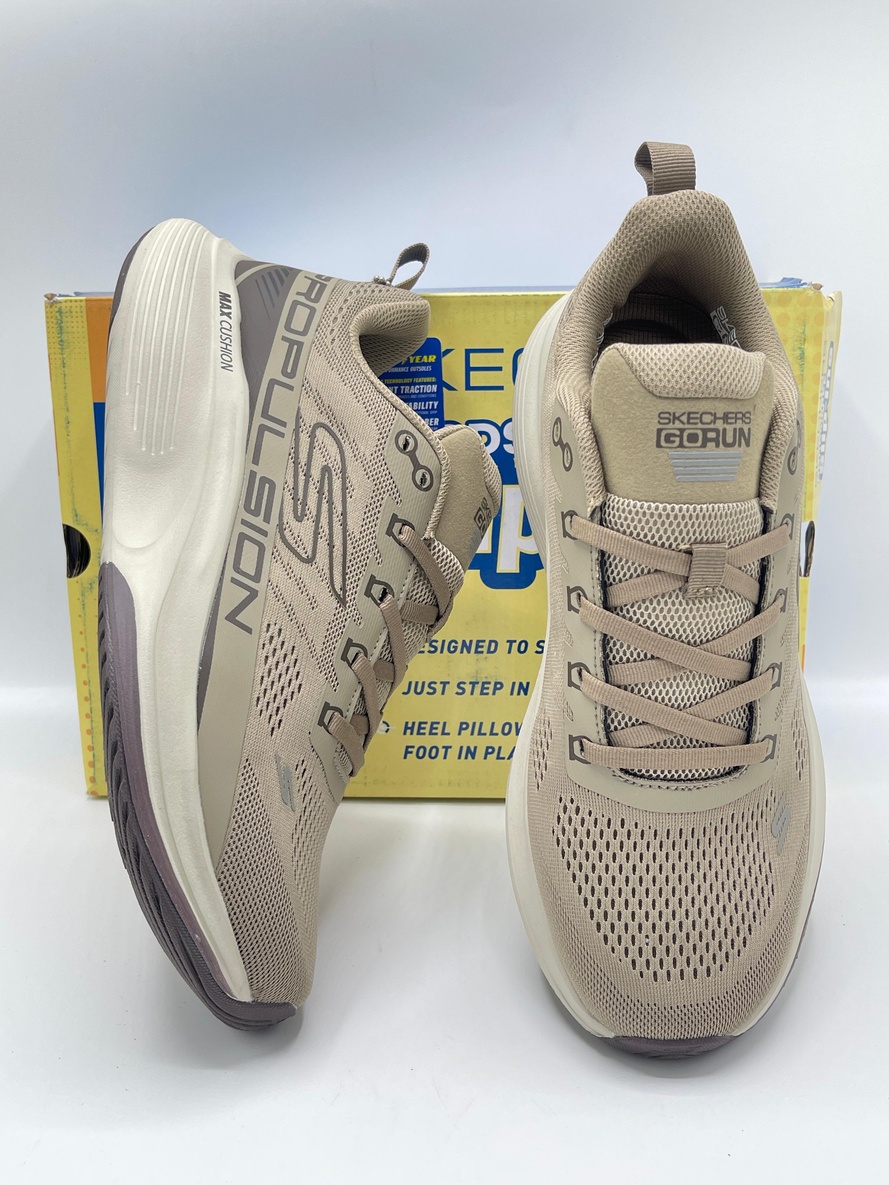 Skechers Max Cushioning Ali Amazon