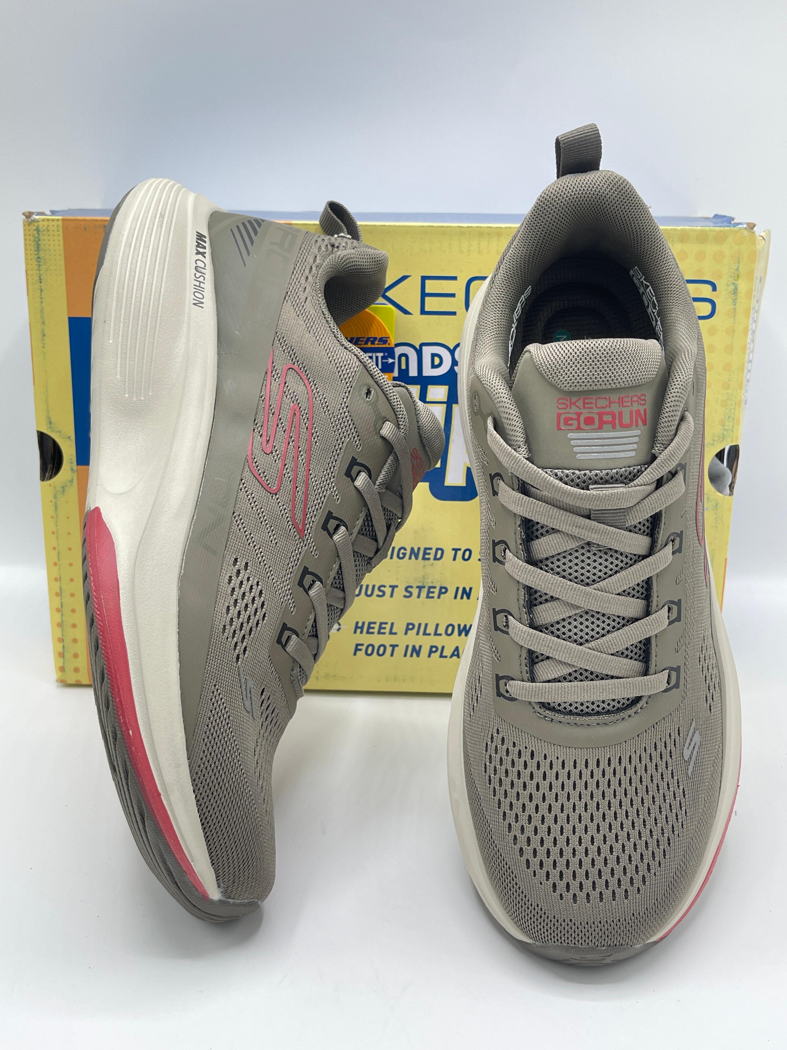 Skechers Max Cushioning Ali Amazon