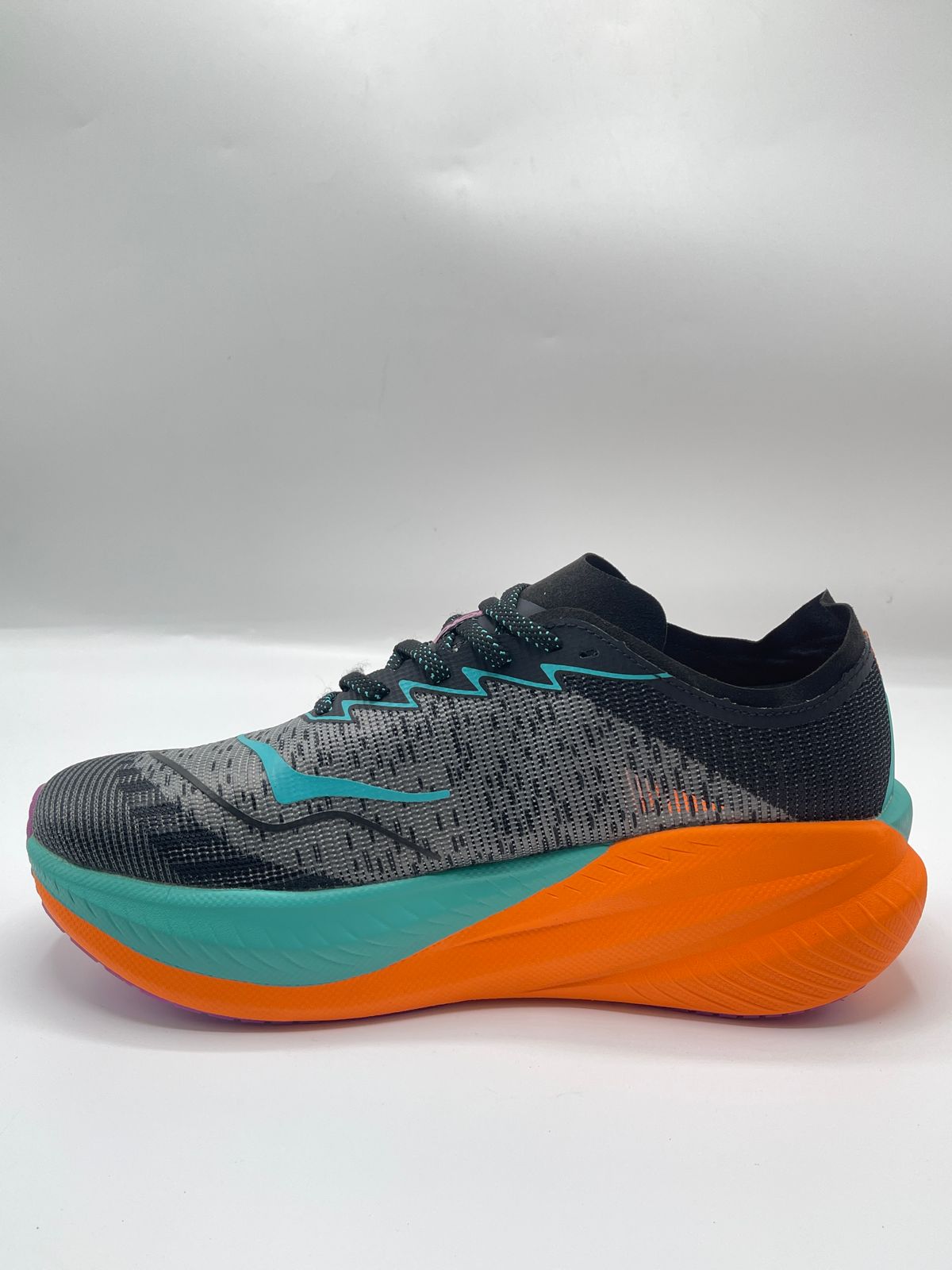 HOKA ONE MACH X2 brand leftover