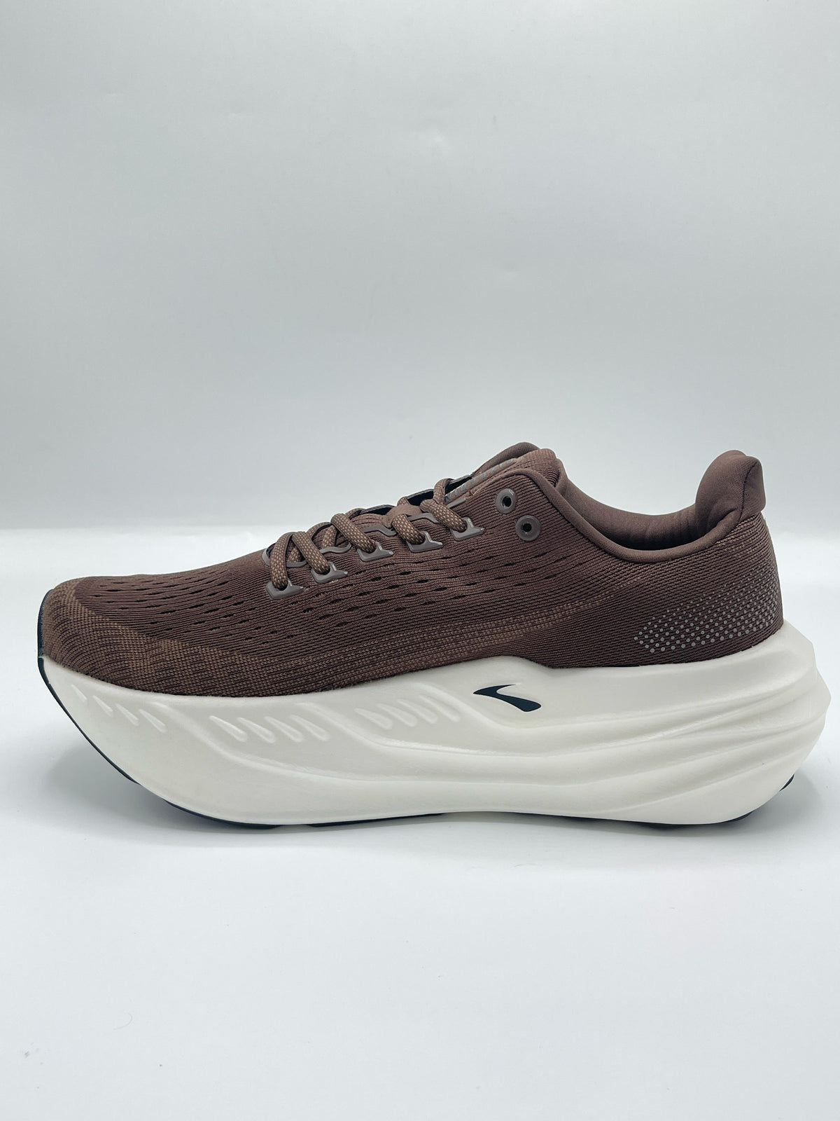 BROOKS brand leftover