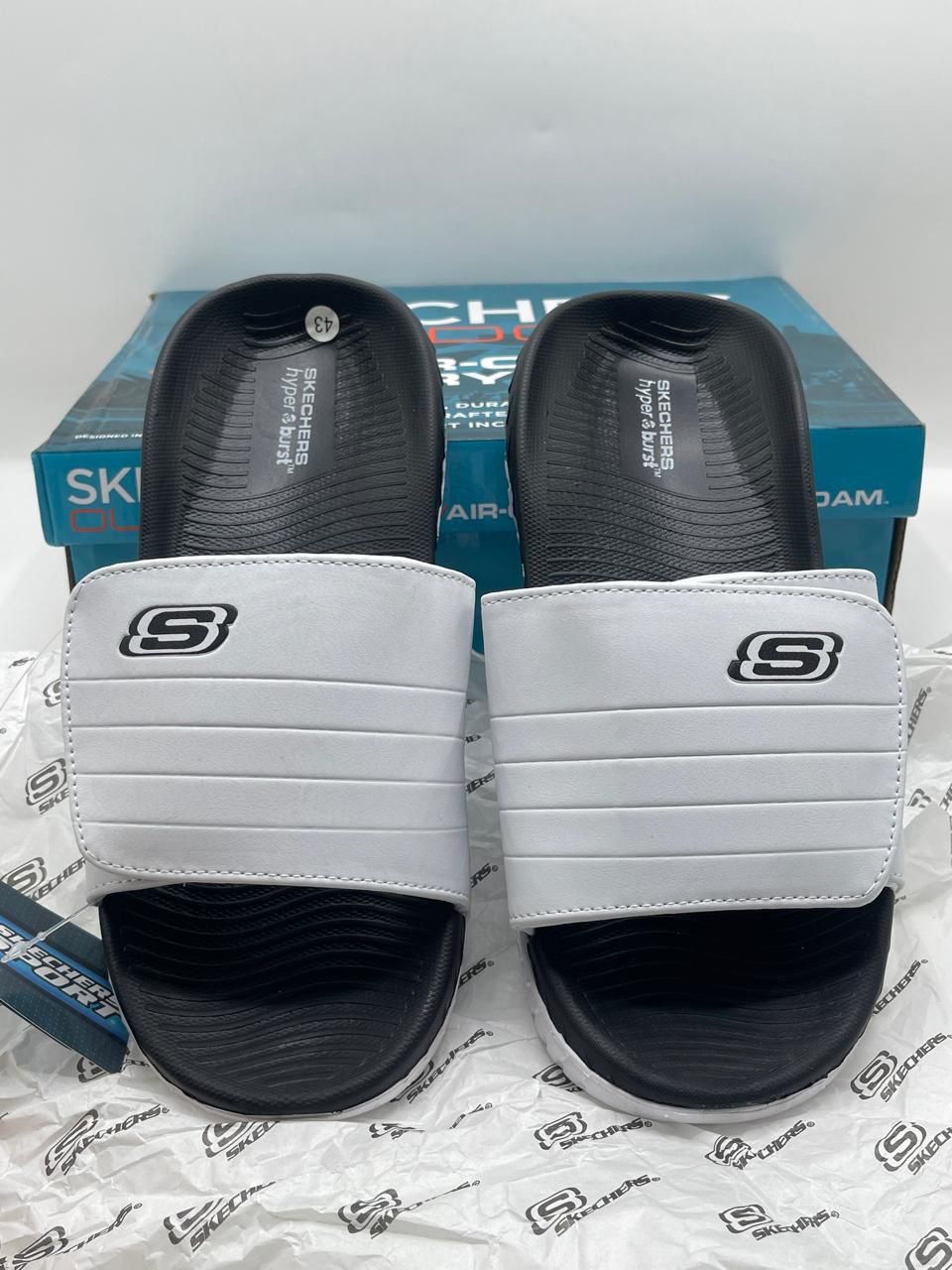 BRANDED SLIPPERS