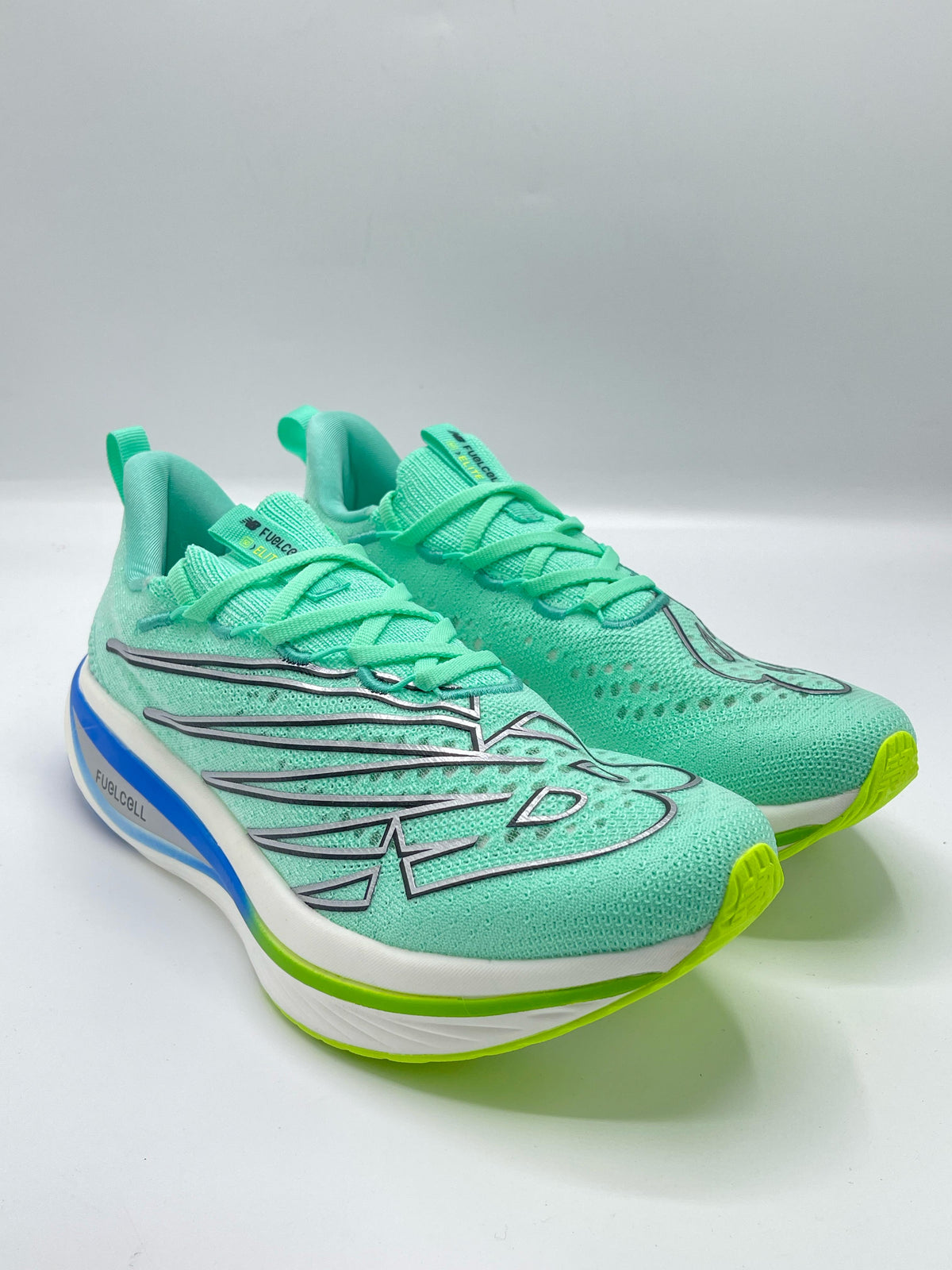 NEW BALANCE V3 brand leftover