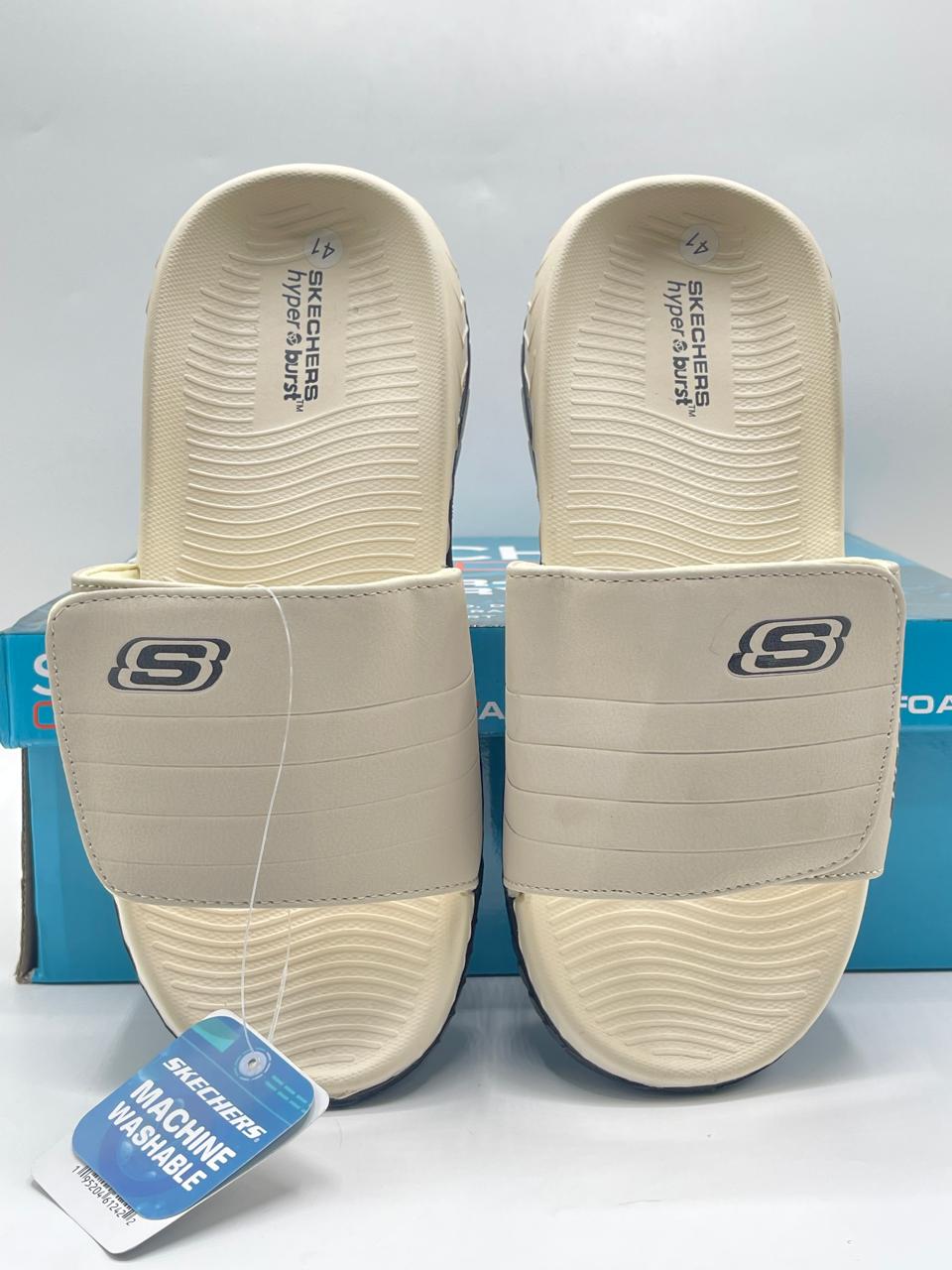BRANDED SLIPPER