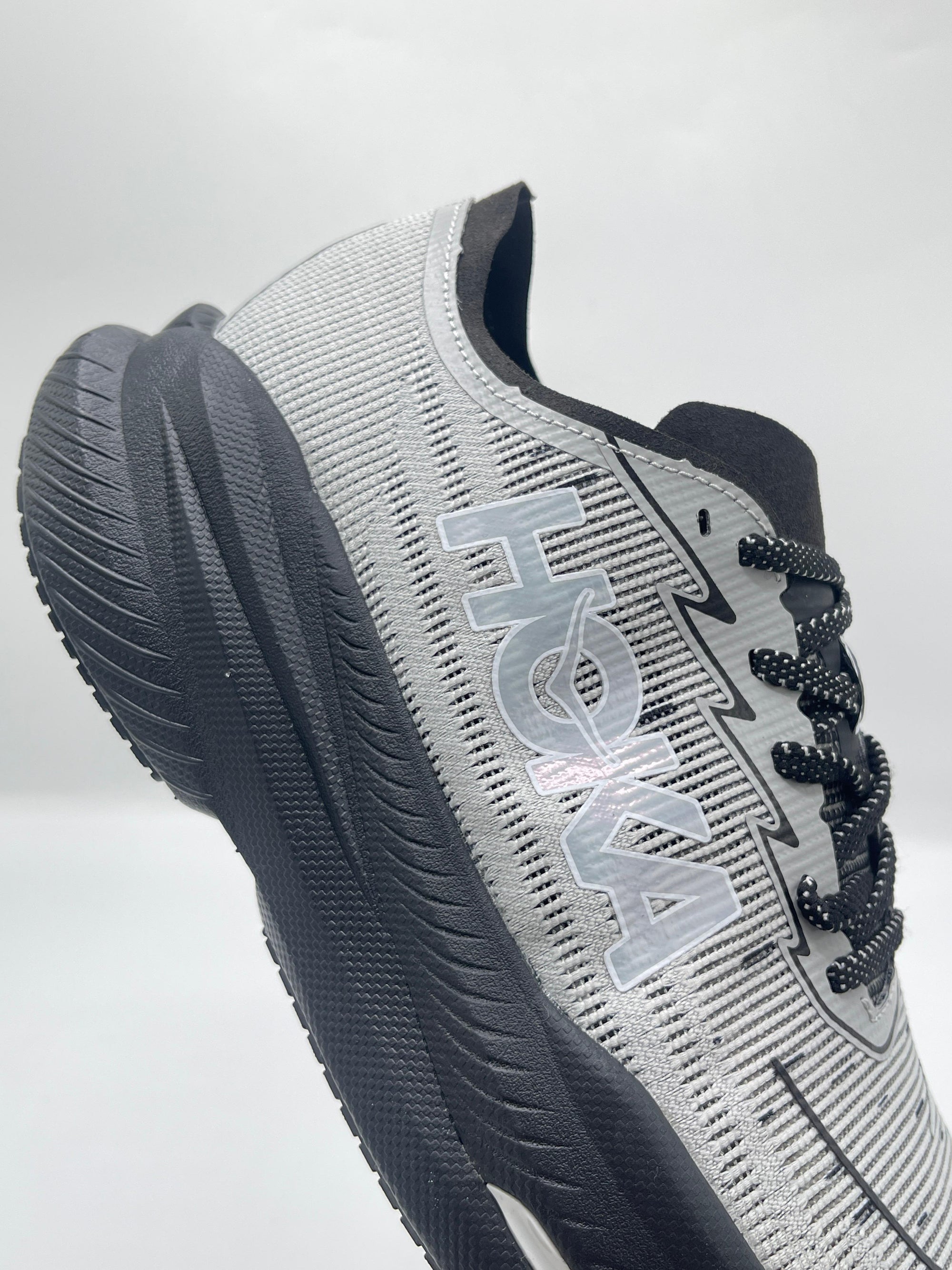 HOKA MACH X2