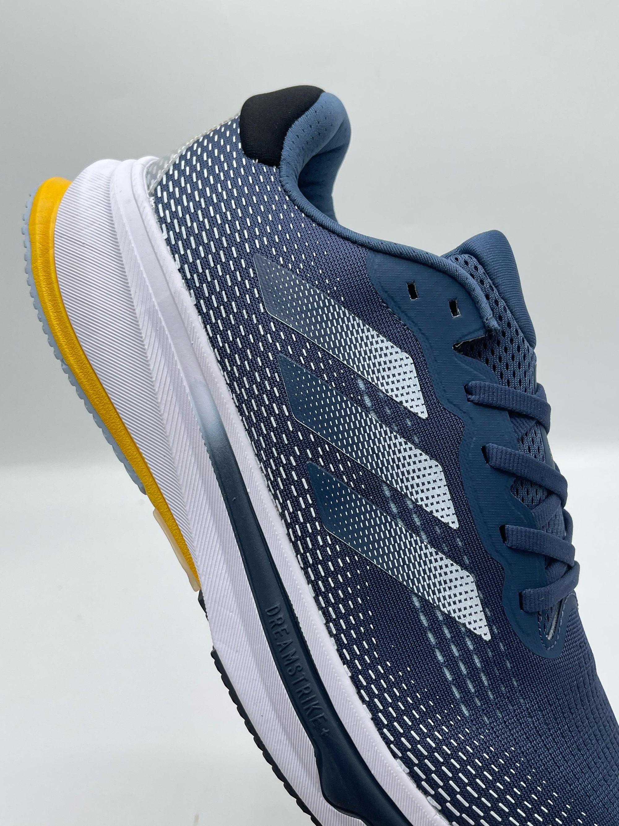 Adidas super nova rise