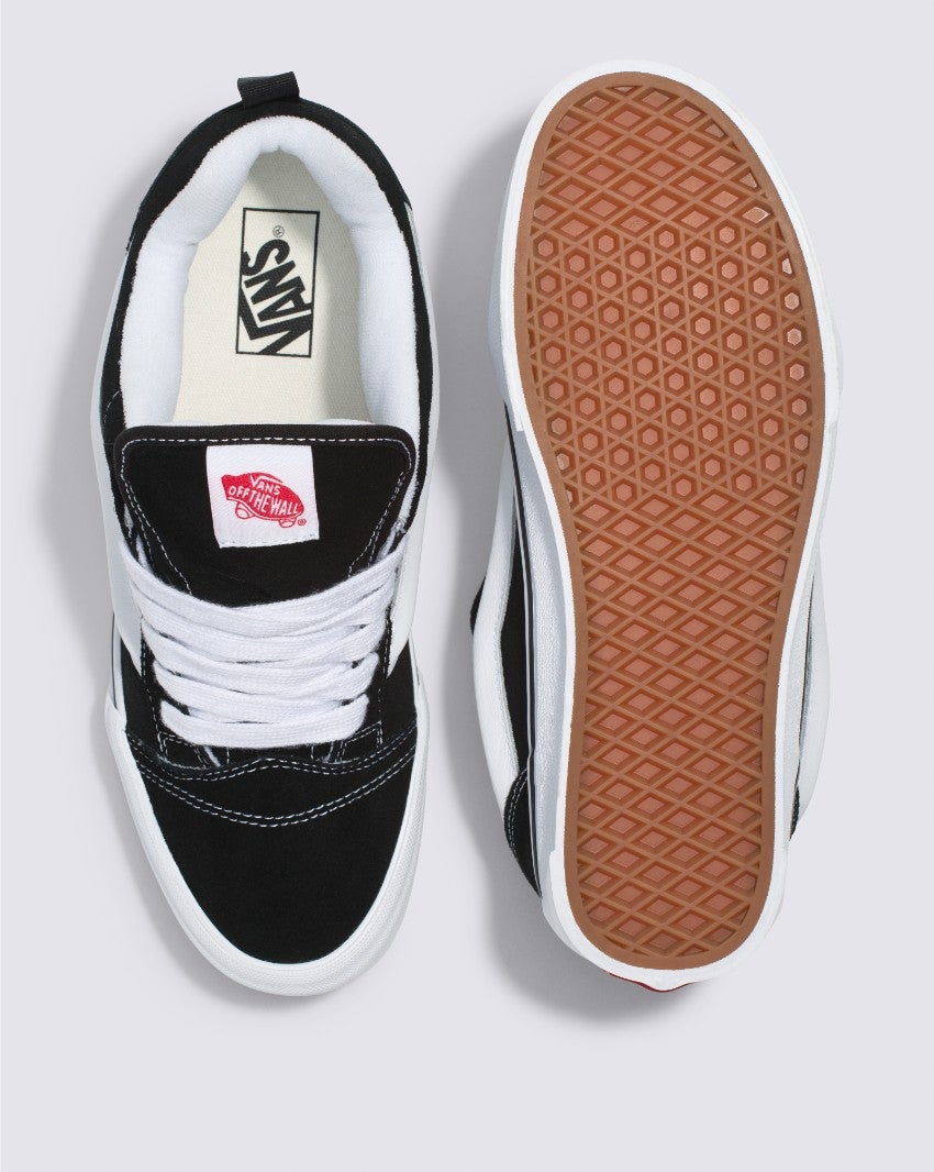 VANS-KNU SKOOL